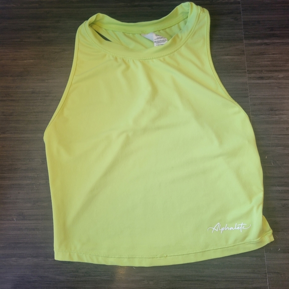 Alphalete Ultrasoft Crop Tank - Sap Green Size S - Picture 3 of 5